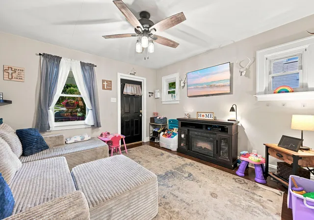 2nd image of 201 Sunset Ave, Erlanger, KY 41018 | MLS# 644905