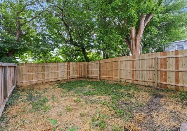 16th image of 2416 Herman St, Covington, KY 41014 | MLS# 644450