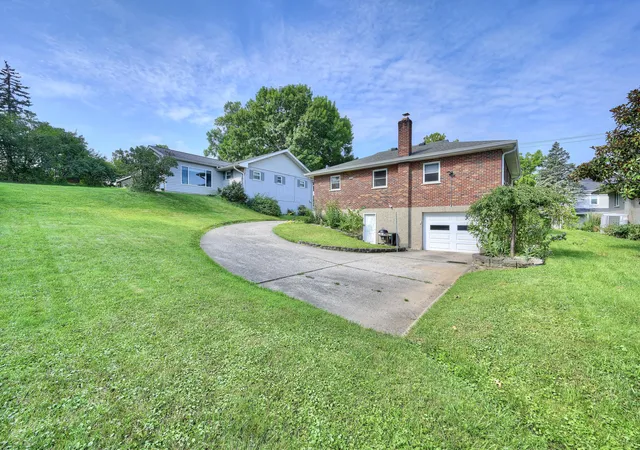 Homes for sale in Fort Thomas, KY | 36 Newman Ave, Fort Thomas, KY 41075 | MLS# 644484