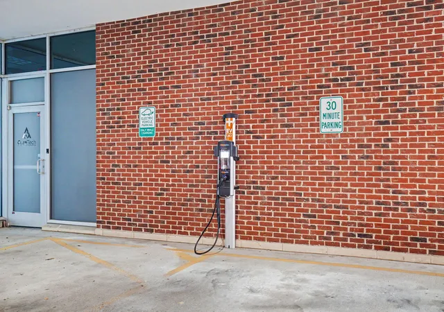 41st image of 324 E Main St #225, Louisville, KY 40202 | MLS# 644721