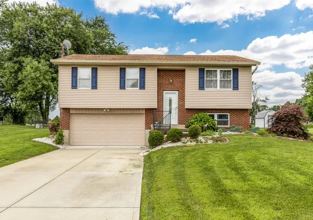 1st image of 1989 Hart Dr, Hebron, KY 41048 | MLS# 644506