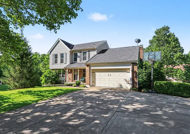 Homes for sale in Florence, KY | 6117 Redbud Ct, Florence, KY 41042 | MLS# 644465