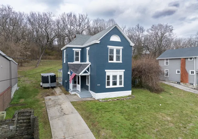 Photo 2 of Single family home for sale at 2750 Madison Ave, Covington, KY 41015 | MLS# 644560 | Listing updated on 2026-09-09