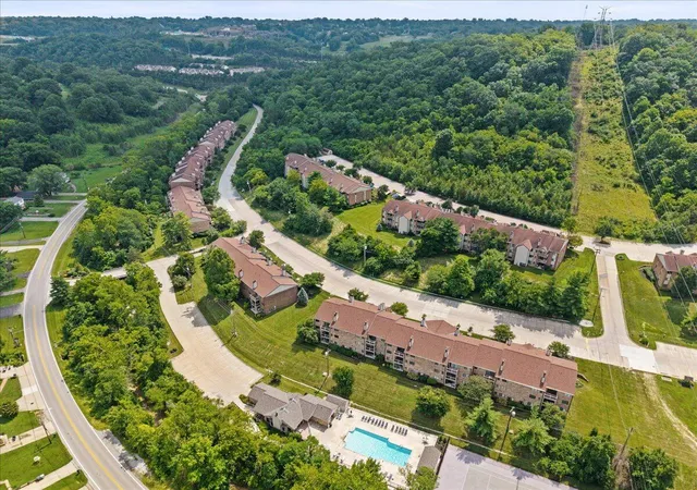 Homes for sale in Southgate, KY | 44 Woodland Hills Dr #5, Southgate, KY 41071 | MLS# 644541