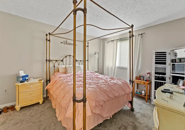 Homes for sale in Southgate, KY | 70 View Terrace Dr #2, Southgate, KY 41071 | MLS# 644543