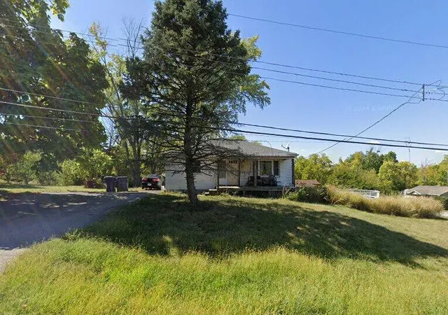 Homes for sale in Florence, KY | 5849 Garden Rd, Florence, KY 41042 | MLS# 644579
