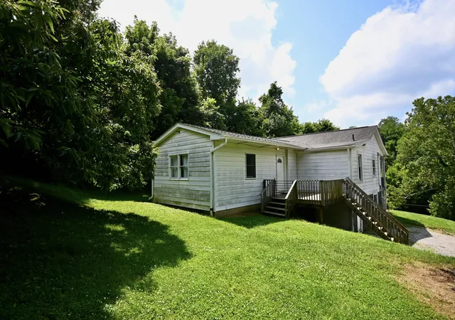 2nd image of 144 Independence Station Rd, Independence, KY 41051 | MLS# 644581