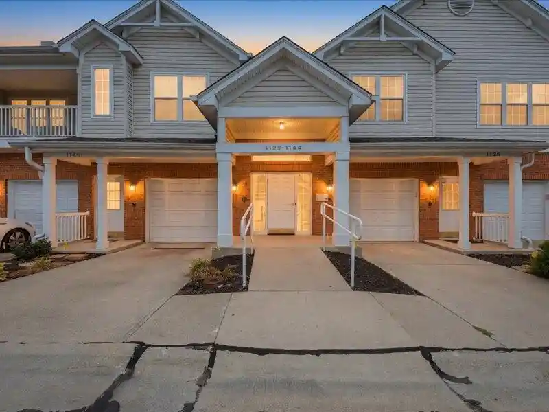 Listing Photo 1 - Condo for sale in 1136 Periwinkle Dr located at 1136 Periwinkle Dr, Florence, KY 41042 - Unit 1136 Periwinkle Dr