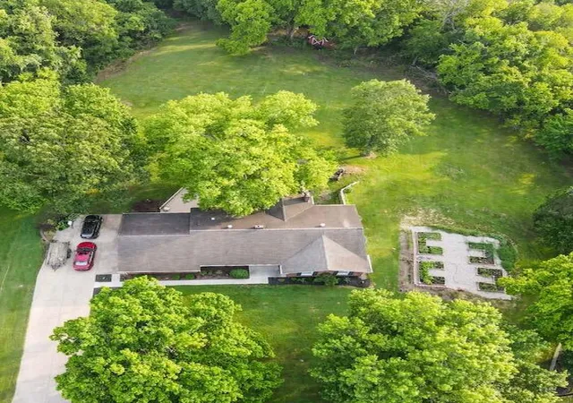 1st image of 6862 Autumn Ln, Newport, KY 41076 | MLS# 644586