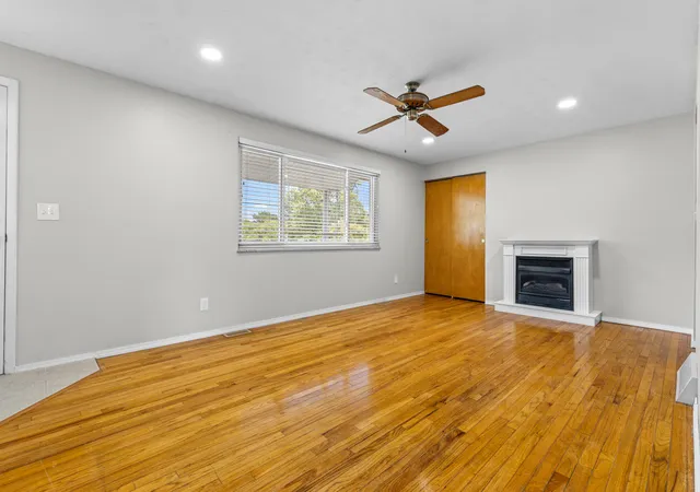 5th image of 23 Red Bud Ln, Alexandria, KY 41001 | MLS# 644668