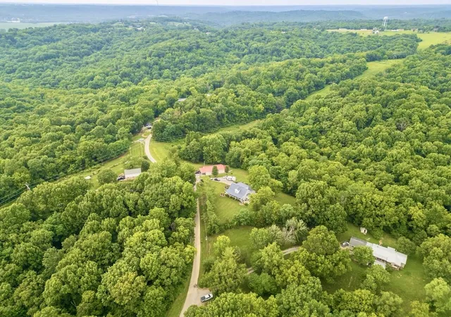 Homes for sale in Warsaw, KY | 680 Timberline Rd, Warsaw, KY 41095 | MLS# 644622