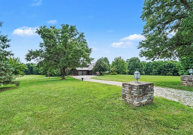 32nd image of 13104 Mallard Point Dr, Independence, KY 41051 | MLS# 644632