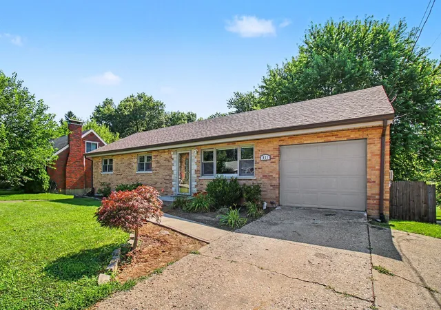 3rd image of 811 Kenridge Dr, Villa Hills, KY 41017 | MLS# 644628