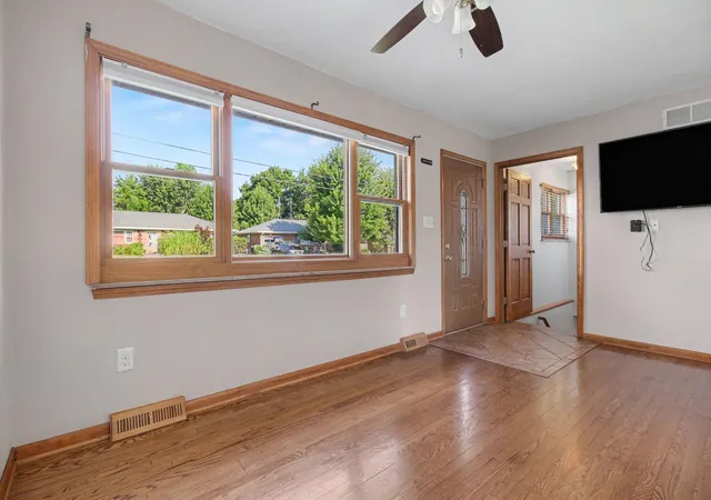 4th image of 811 Kenridge Dr, Villa Hills, KY 41017 | MLS# 644628
