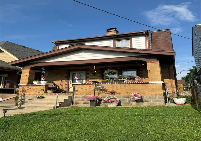 Homes for sale in Dayton, KY | 403 Benham St, Dayton, KY 41074 | MLS# 644623