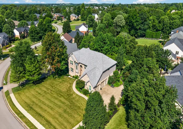 Photo 4 of Sale Pending at 10642 Aspen Pl, Union, KY 41091 | MLS# 644655 | Listing updated on 2026-08-17