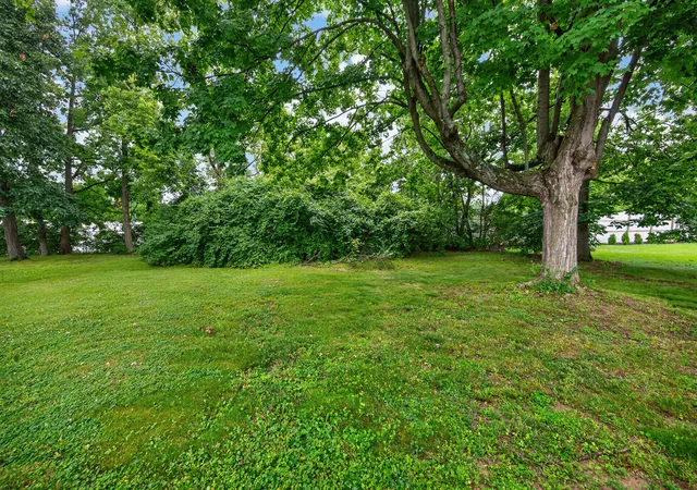 Homes for sale in Florence, KY | 7728 Hollywood Dr, Florence, KY 41042 | MLS# 644645