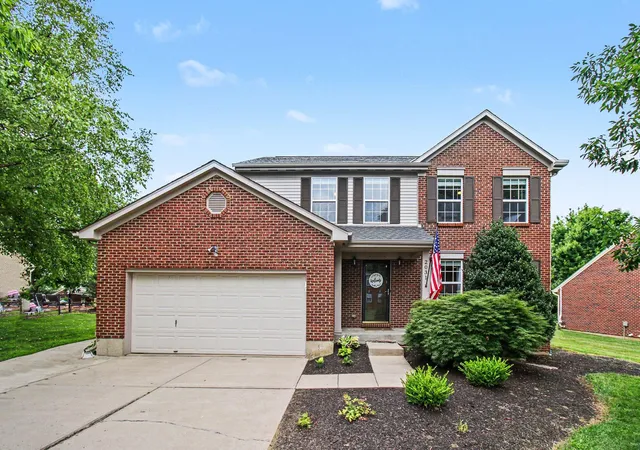Photo 3 of Sale Pending at 2031 Arbor Springs Blvd, Union, KY 41091 | MLS# 645753 | Listing updated on 2026-09-04