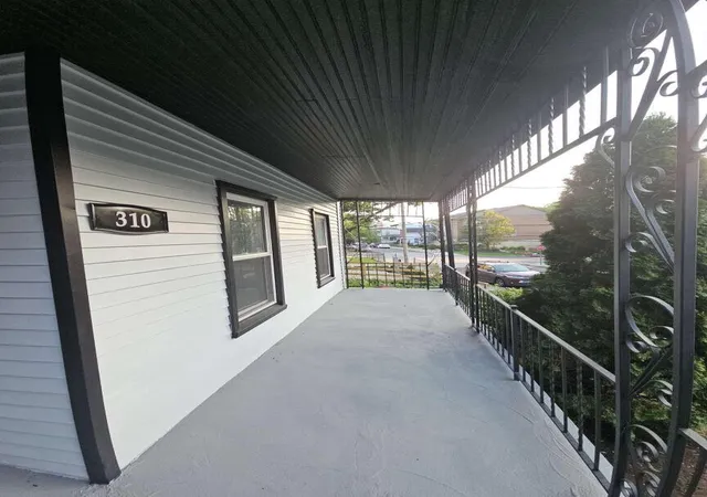Homes for sale in Bellevue, KY | 310 Eden Ave, Bellevue, KY 41073 | MLS# 644649
