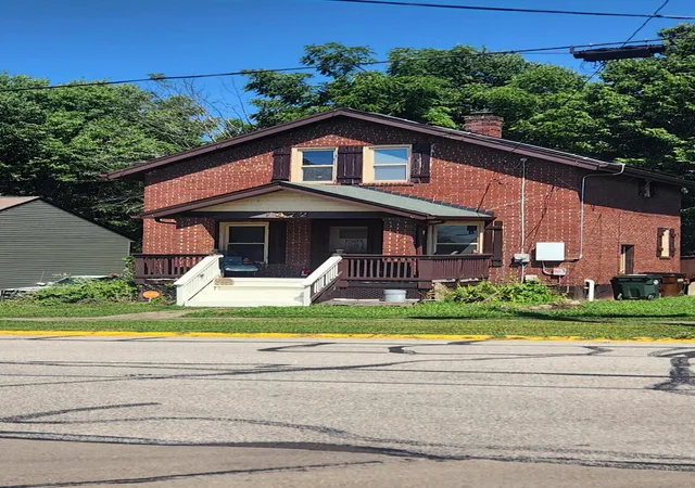 Photo 1 of Single family home for sale at 472 Buckner St, Elsmere, KY 41018 | MLS# 644661 | Listing updated on 2026-08-04
