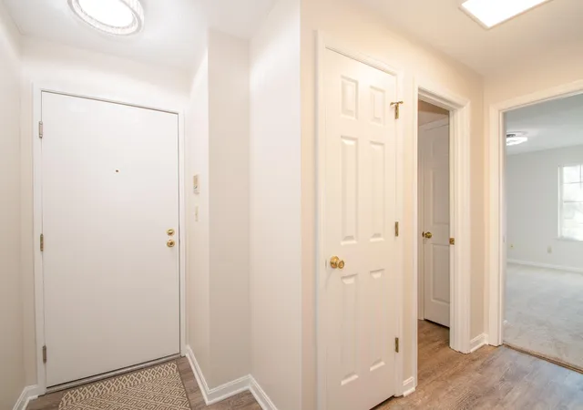 Photo 2 of Sale Pending at 32 Highland Meadows Cir #11, Highland Heights, KY 41076 | MLS# 644652 | Listing updated on 2026-09-04