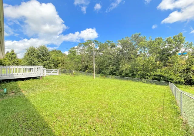 Photo 3 of Single family home for sale at 390 Lynn Ln, Falmouth, KY 41040 | MLS# 644676 | Listing updated on 2026-08-20