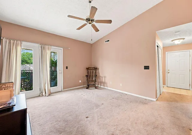 5th image of 130 Pine Lake Dr #7, Erlanger, KY 41018 | MLS# 644751