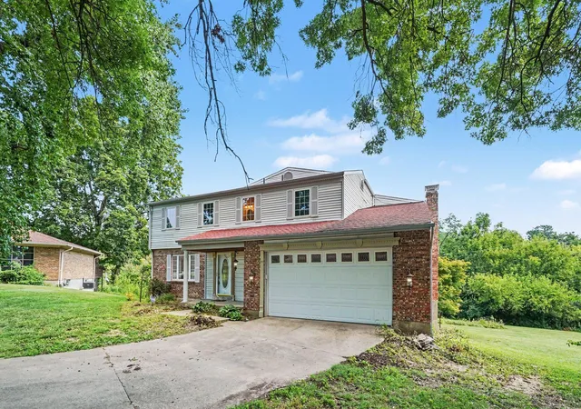 2nd image of 2820 University Cir, Crestview Hills, KY 41017 | MLS# 644756