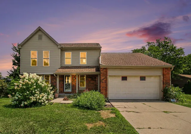 Photo 1 of Sale Pending at 816 Deena Dr, Villa Hills, KY 41017 | MLS# 644783 | Listing updated on 2026-10-05