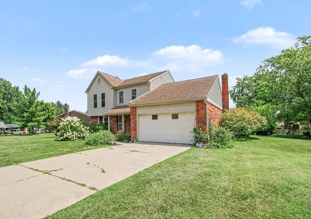 Photo 3 of Sale Pending at 816 Deena Dr, Villa Hills, KY 41017 | MLS# 644783 | Listing updated on 2026-10-05