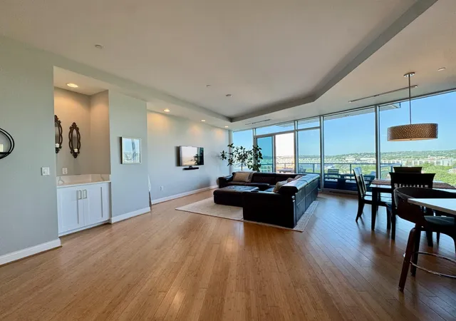 Photo 4 of Condo for sale at 1 Roebling Way #1106, Covington, KY 41011 | MLS# 644789 | Listing updated on 2026-08-26