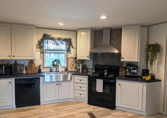 Photo 2 of Single family home for sale at 166 Wellsburg Rd, Foster, KY 41043 | MLS# 644801 | Listing updated on 2026-07-18