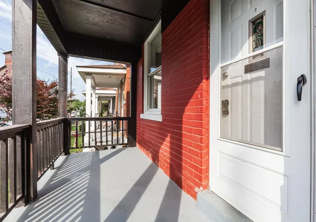 2nd image of 511 W 10th St, Newport, KY 41071 | MLS# 644859