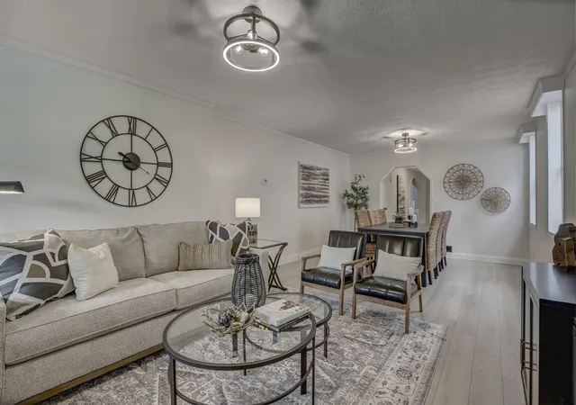 Photo 4 of Single family home for sale at 511 W 10th Street, Newport, KY 41071 | MLS# 644859 | Listing updated on 2026-09-24