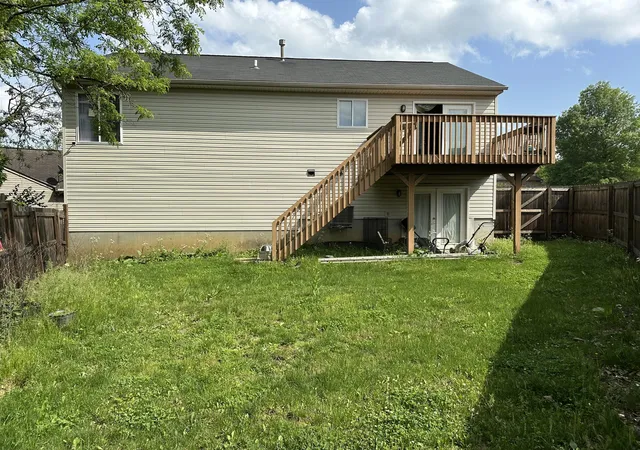 Photo 3 of Sale Pending at 3652 Pondside Ct, Elsmere, KY 41018 | MLS# 644867 | Listing updated on 2026-08-09