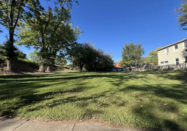 1st image of 1619 Greenup St, Covington, KY 41011 | MLS# 644835