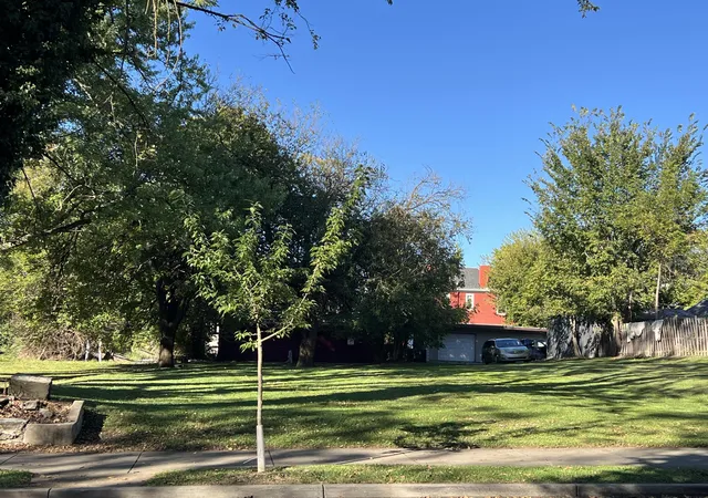 1st image of 1621 Greenup St, Covington, KY 41011 | MLS# 644836