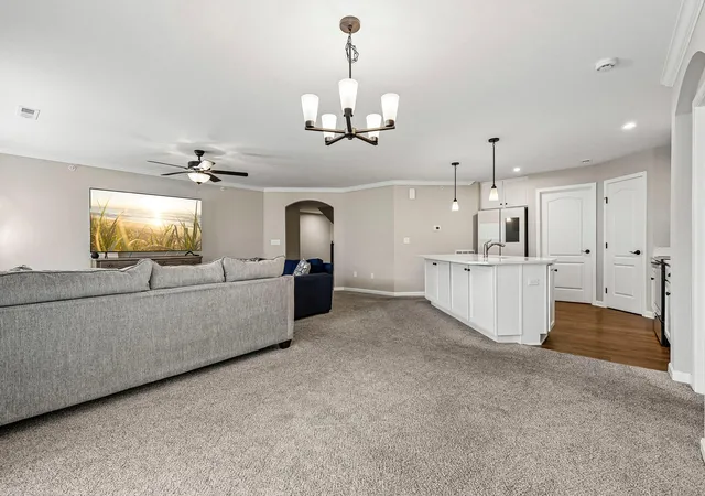 Listing Photo 5 - Condo for sale in building located at 2542 Crosshill Dr, Crescent Springs, KY 41017