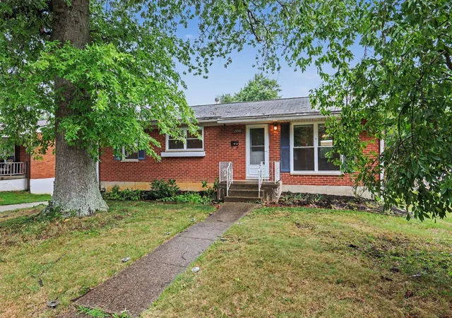Photo 1 of Single family home for sale at 1590 Marcella Dr, Covington, KY 41011 | MLS# 644971 | Listing updated on 2026-08-29
