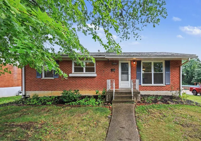 Photo 2 of Single family home for sale at 1590 Marcella Dr, Covington, KY 41011 | MLS# 644971 | Listing updated on 2026-08-29