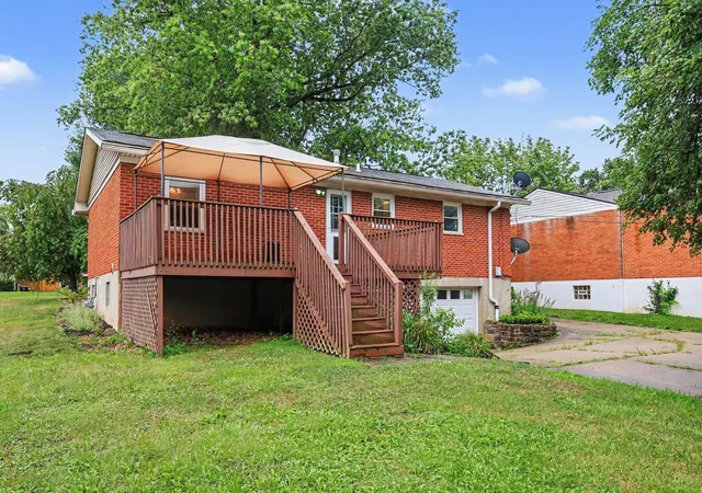 Photo 3 of Single family home for sale at 1590 Marcella Dr, Covington, KY 41011 | MLS# 644971 | Listing updated on 2026-09-28
