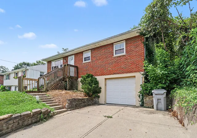 Photo 3 of Sale Pending at 65 Moock Rd, Wilder, KY 41071 | MLS# 644912 | Listing updated on 2026-09-14