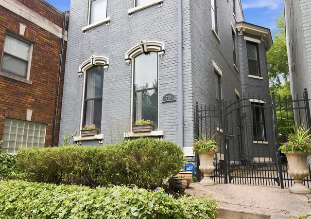 3rd image of 703 Overton St, Newport, KY 41071 | MLS# 644986