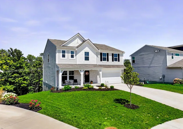 2nd image of 1311 Meadowcrest Cir, Independence, KY 41051 | MLS# 645013