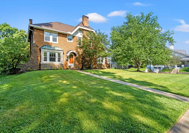 3rd image of 5 S Shaw Ln, Fort Thomas, KY 41075 | MLS# 644928