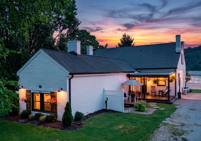 Photo 2 of Single family home for sale at 403 E High St, Warsaw, KY 41095 | MLS# 644995 | Listing updated on 2026-08-17