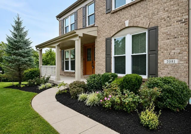 Photo 3 of Single family home for sale at 2081 Blankenbecker Dr, Florence, KY 41042 | MLS# 645052 | Listing updated on 2026-09-15