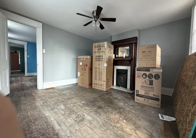 Photo 3 of Single family home for sale at 1128 Columbia St, Newport, KY 41071 | MLS# 645019 | Listing updated on 2026-09-01