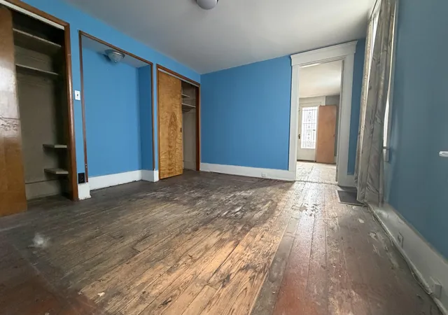Photo 4 of Single family home for sale at 1128 Columbia St, Newport, KY 41071 | MLS# 645019 | Listing updated on 2026-09-01