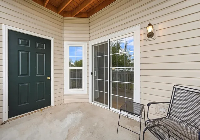 image of 153 Saddlebrook Ln, Florence, KY 41042